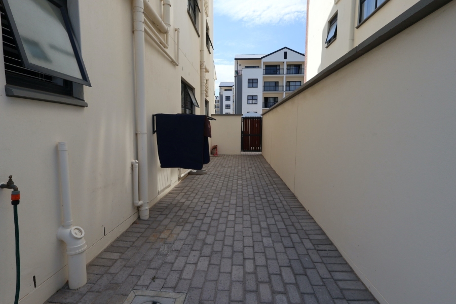 To Let 3 Bedroom Property for Rent in Atlantic Hills Western Cape